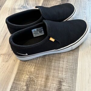 Nike Women’s Slip-On Shoes